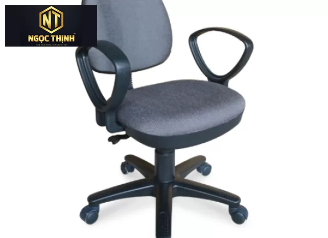 Ghế nhân viên bọc vải, chân nhựa, có tay nhựa  SG550